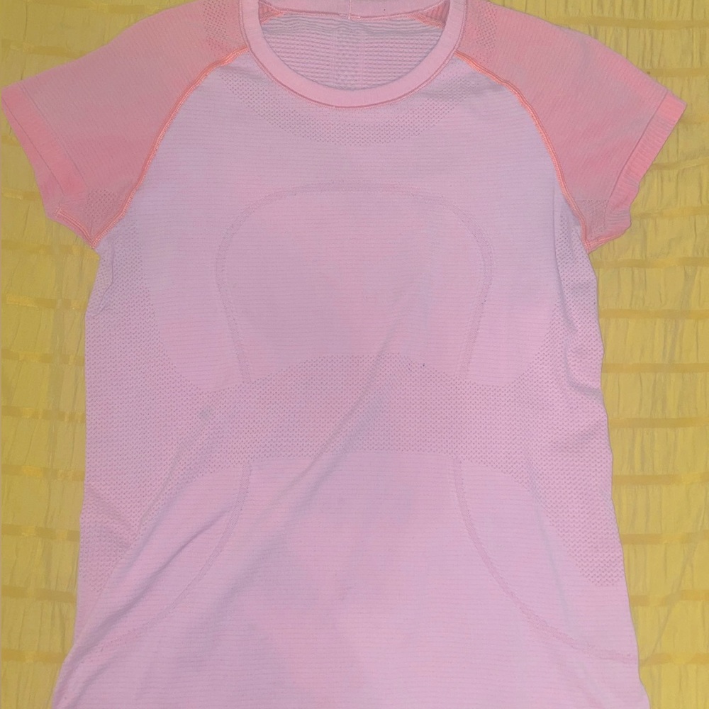 Lululemon swiftly tech size 4!
